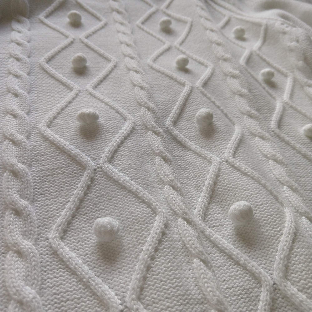 Callixta Unique Sweater - Picture 4 of 6